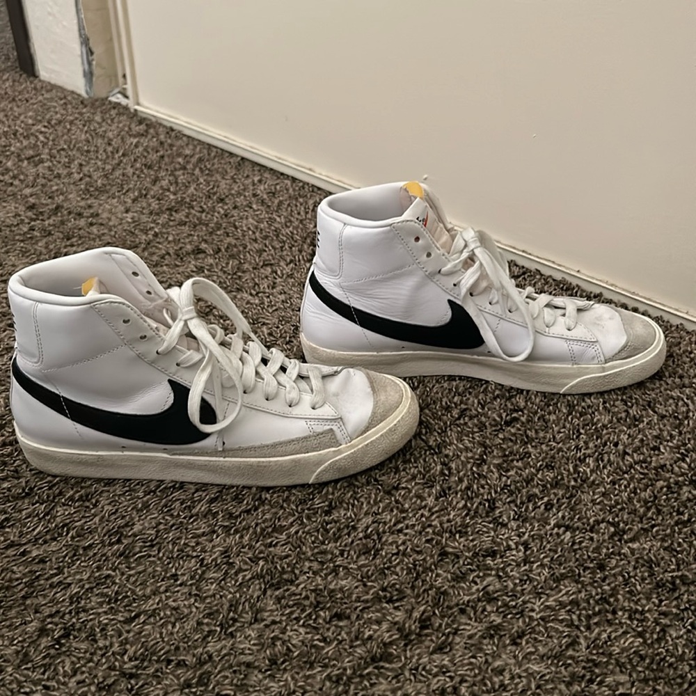 Nike blazer mid ‘77